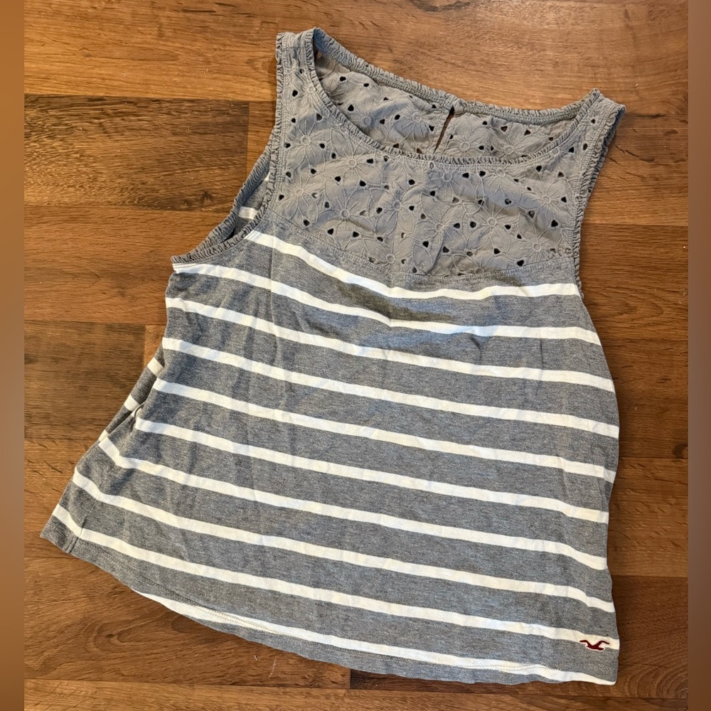 Hollister Gray and White Striped Sleeveless Top